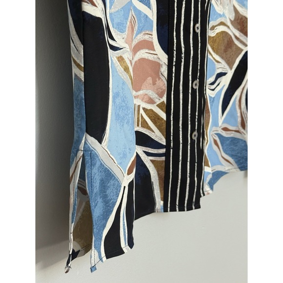 Nic and Zoe Women's Sapphire Shade Blouse Button Front Long Sleeve Size XS - Picture 4 of 13